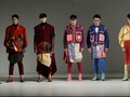 Kreasi Busana Futuristik Mahasiswa Sekolah Mode Tiongkok