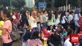 Aksesoris bando berhiaskan nama personel boyband asal Negeri Ginseng 2PM merupakan aksesoris yang banyak dikenakan Hottest yang menjejali arena konser 2PM di Jakarta.