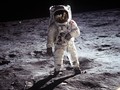 Perempuan Pemilik Tas Debu Bulan Kembali Tuntut NASA