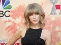 Ibunda Taylor Swift Didiagnosa Kanker