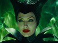 Amarah Angelina Jolie Sulut Perang di 'Maleficent 2'