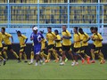 Hujan Gol di babak I, Arema Unggul 3-2 Atas Persija