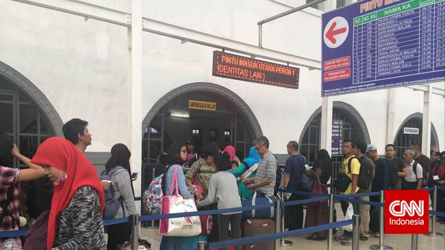 Perburuan Tiket Kereta Api Lebaran Dimulai dari Sekarang