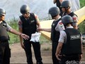 Gegana Amankan Beberapa Barang Lagi dari Ledakan Tanah Abang