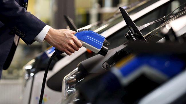 Mobil Listrik Made In Indonesia Lelucon yang Harus Dijaga Mobil Listrik Made In Indonesia Lelucon yang Harus Dijaga