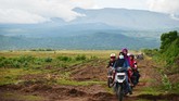 Gunung Tambora yang sebelumnya berstatus cagar alam, taman berburu dan suaka marga satwa saat ini telah ditetapkan menjadi Taman Nasional Gunung Tambora dengan ketinggian sebelum letusan setinggi 4.200 mdpl dan kini memiliki ketinggian 2.730 mdpl dengan luas kaldera yang terbentuk berdiameter 8 km. (Foto: ANTARA FOTO/Ahmad Subaidi)