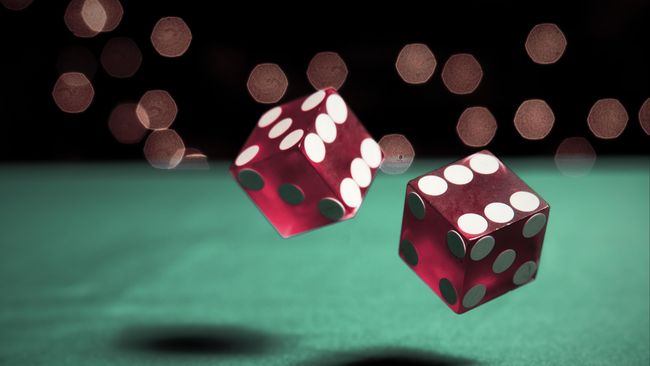 Polisi Bongkar Perjudian Bola Online