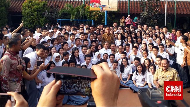 Kemdikbud: Untuk Apa Hitung Semut dan Butir Beras di MOS?
