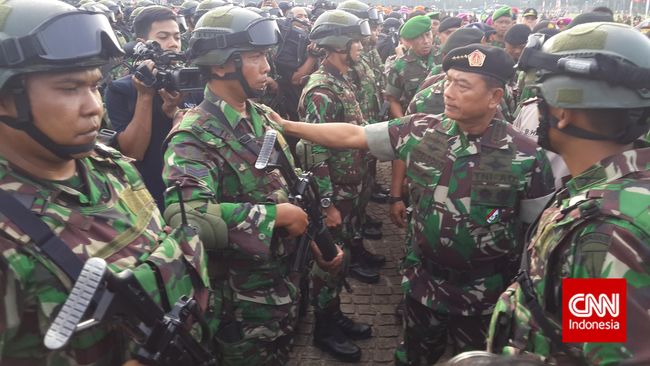 TNI Resmi Jagokan Hendardji Soepandji untuk Capim KPK