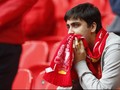 Duka Publik Anfield Mendengar Kabar 'Mr Liverpool' Wafat