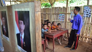 Keminggris 'Anak Jaksel' dan Ikrar Bahasa yang Terlupakan