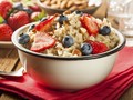 Ketahui Manfaat Sehat Sarapan Oatmeal