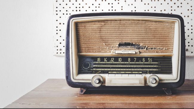 Radio Penyuara Mereka yang Telah Tiada Radio Penyuara Mereka yang Telah Tiada