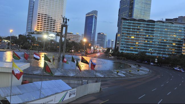 Hari Ini Rute Bus TransJakarta Kembali Dialihkan
