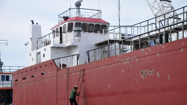 Jokowi Berencana Terbitkan Aturan Larangan Impor Kapal