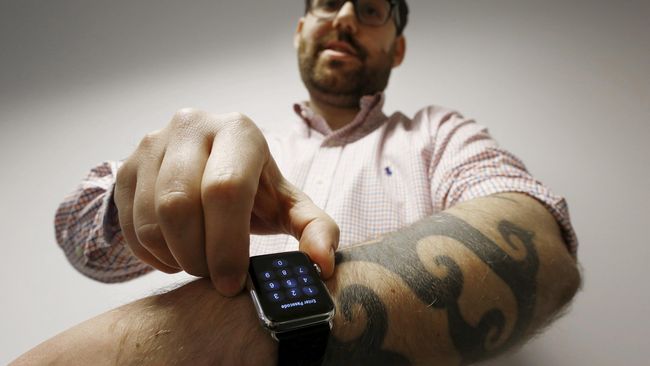  Tato di Tangan Diduga Ganggu Fungsi Apple Watch