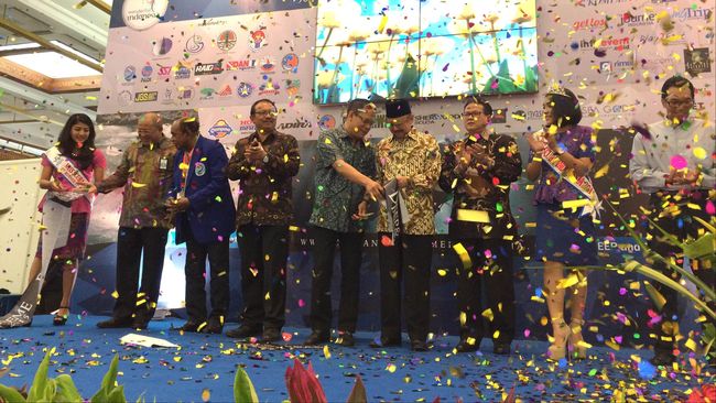 Tentang Selam yang Kian Digandrungi di Indonesia