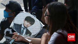 Meraup Ratusan Juta dari Sesama Penggemar K-Pop