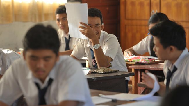 Wagub Djarot: Siswa Kepulauan Seribu Pintar karena Makan Ikan