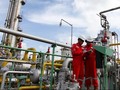 Pasokan Terbatas Bikin Harga Minyak Melonjak Pekan Lalu