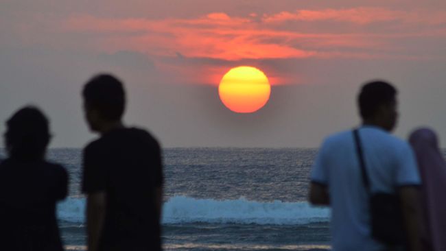 Obral Visa Perlu Ditopang Tiga Perbaikan Industri Pariwisata