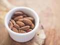 5 Manfaat Konsumsi Almond untuk Ibu Menyusui