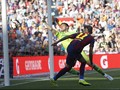 Barcelona Tundukkan Sociedad 2-0