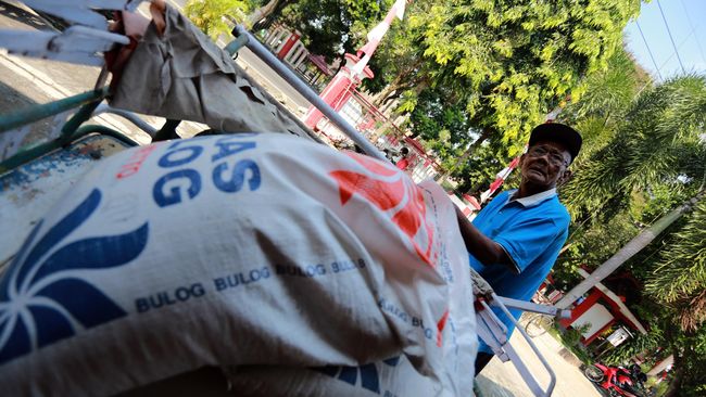 JK: Bulog Jaga Stok Pangan Agar Pemerintah Tak Digulingkan