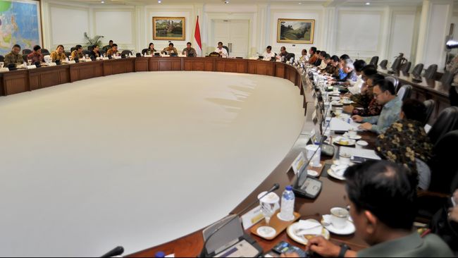 Jokowi Semprot Menteri, MenPAN Sebut Sebagai Tanda Evaluasi