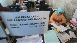 Sebanyak 21 PNS Korup DKI Masih Terima Setengah Gaji