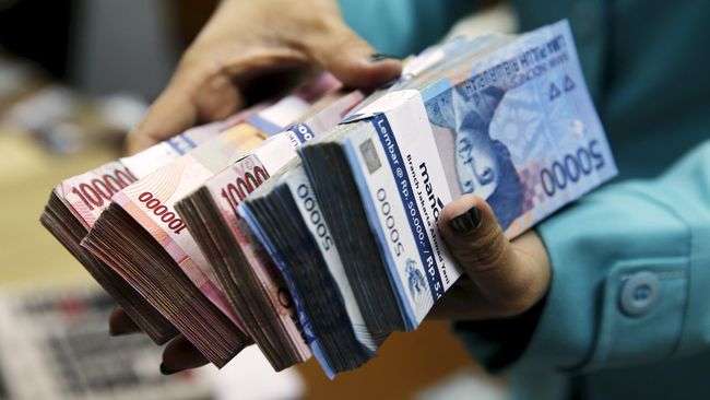 Gerakan Cinta Rupiah, Nasionalisme yang Dipaksa Kala Krisis