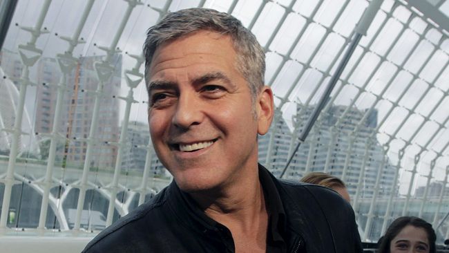 George Clooney Donasikan Motor Harley demi Istri