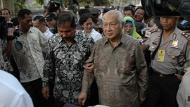 Tim Jokowi: Guru Korupsi Indonesia Mantan Mertuanya Prabowo