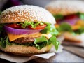 Burger Pelangi 'Warnai' Dunia Kuliner