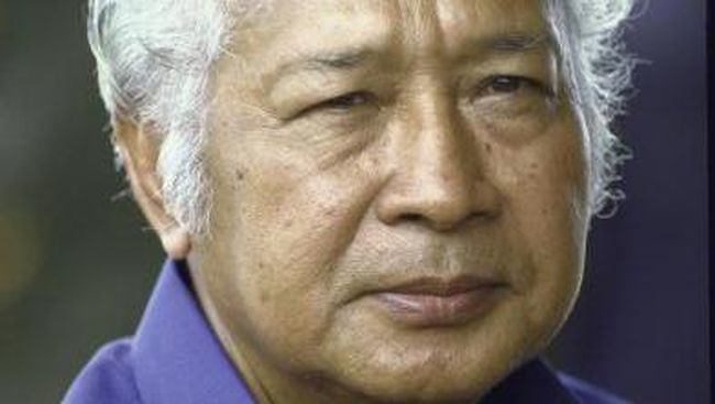 Tiga Hari Terakhir Pembeda Loyalitas Para Menteri Soeharto
