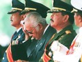 Prahara Ekonomi Menutup Masa Jaya Sang Jenderal Besar