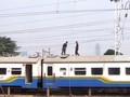Kereta Eksekutif Bangunkarta Tabrak Kereta Barang di Cirebon