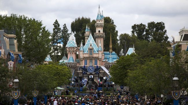 Disneyland jadi Lokasi Wisata Terpopuler di Instagram 2017