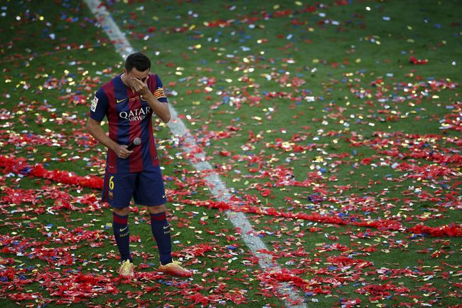 Penutupan Tiga Gelar Juara dan Air Mata Xavi