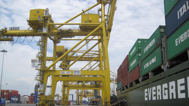 Pelindo I Terancam Hentikan Operasi Pelabuhan Belawan Medan