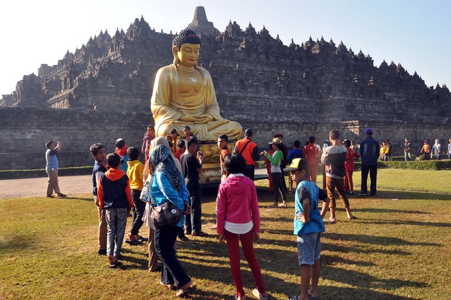Gambar Patung Budha Trowulan Gambar Candi Borobudur di Rebanas - Rebanas