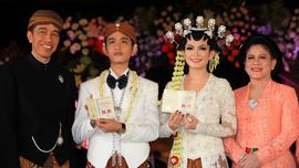 Foto-foto Kekhidmatan Akad Nikah Gibran-Selvi