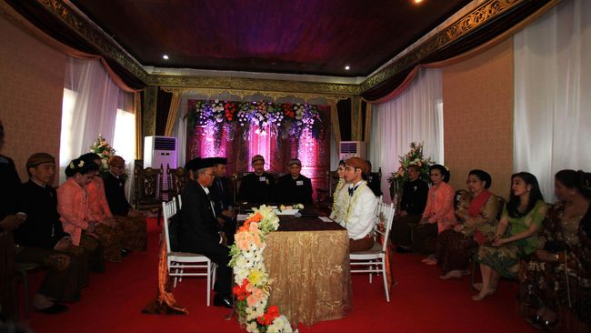 Jokowi Minta Penghulu Nikahkan Gibran Seperti Warga Biasa