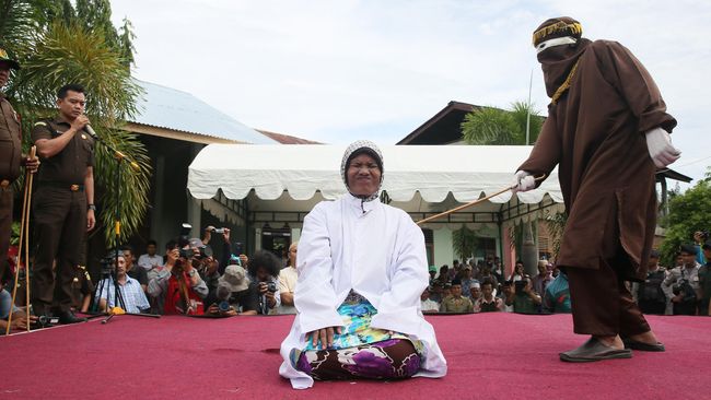 PSK Terancam Hukum Cambuk di Malaysia