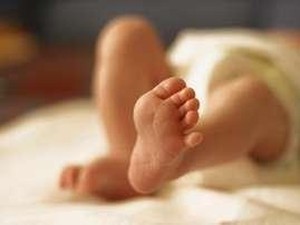 Viral Bayi Nyaris Tertukar di RSHS Bandung, Berujung Perawat Dinonaktifkan