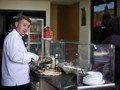 Lepas dari Perang, Koki Suriah Jadi Bintang di Gaza