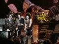 Gene Simmons: Jika Ingin Instan, Jangan Jadi Pemusik