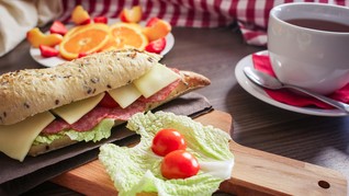 Enam Makanan yang Disantap Tokoh Legendaris Sebelum Wafat