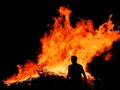 Bukti Korupsi Alat Kesehatan Tangsel Hangus Terbakar Api