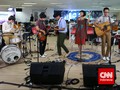 Music at Newsroom Menghibur di Tengah TSM Cibubur